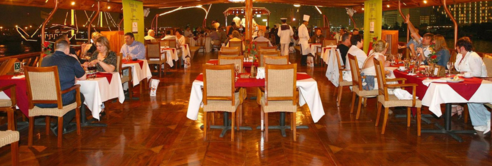 dubai cruise dinner